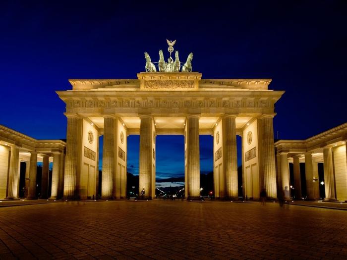 Препоръчваме: Бранденбургската врата в Берлин